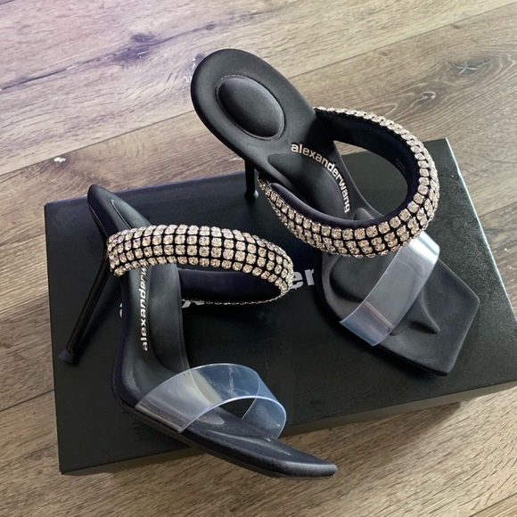 Alexander Wang Rhinestone/Clear beautiful heels Size 8 In Good Condition - Picture 2 of 9